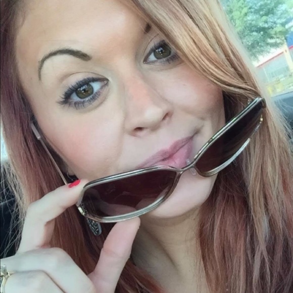 Meet the posher - Picture 1 of 3